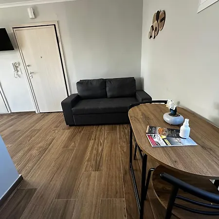 Vista Center Апартаменты Кавала